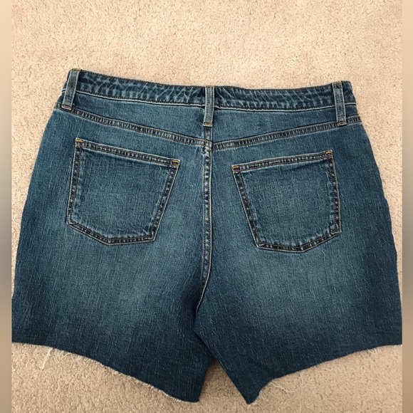 Casual Blue Denim Shorts - Picture 2 of 3
